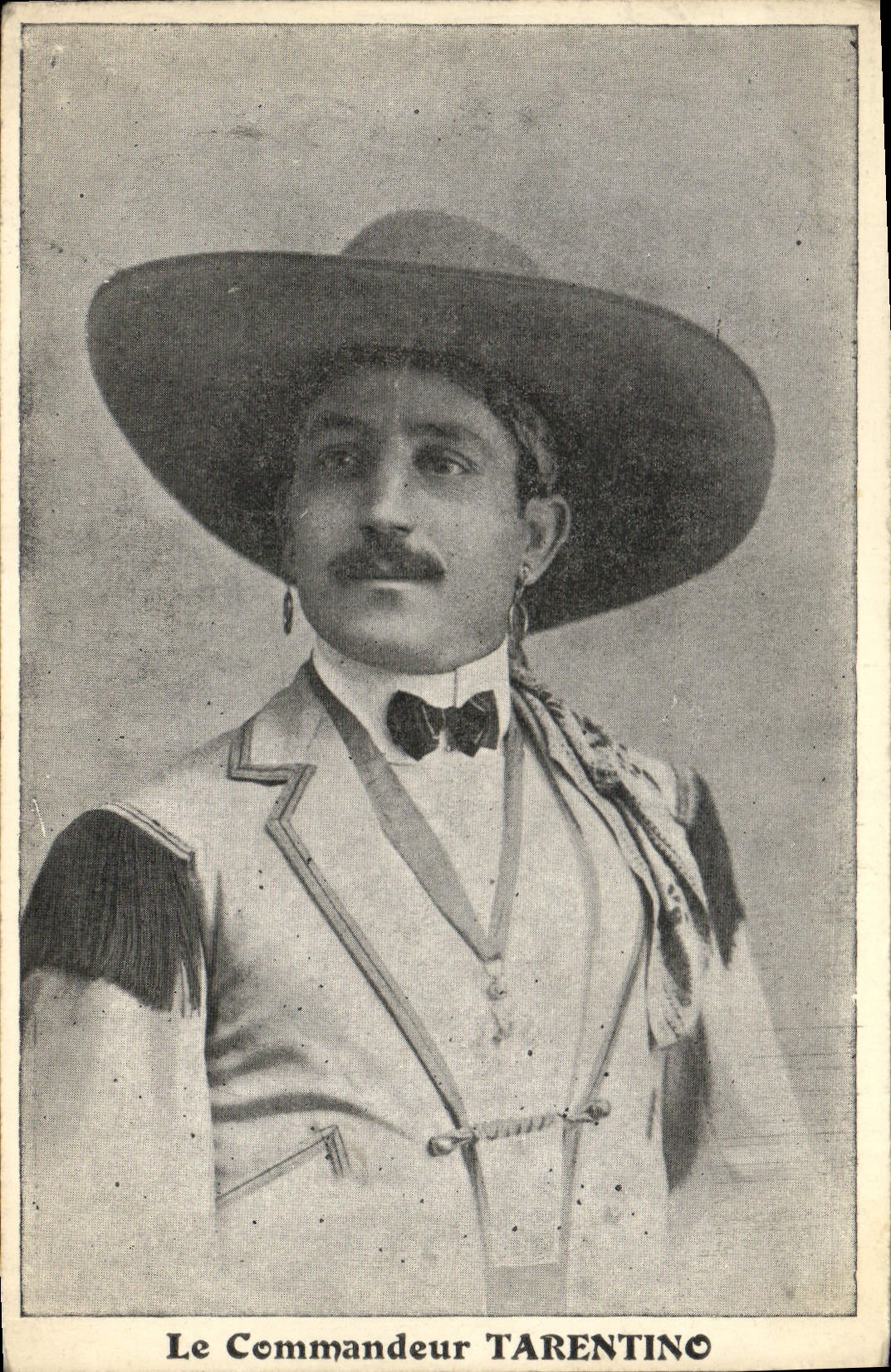 CPA Le commandeur Tarentino 