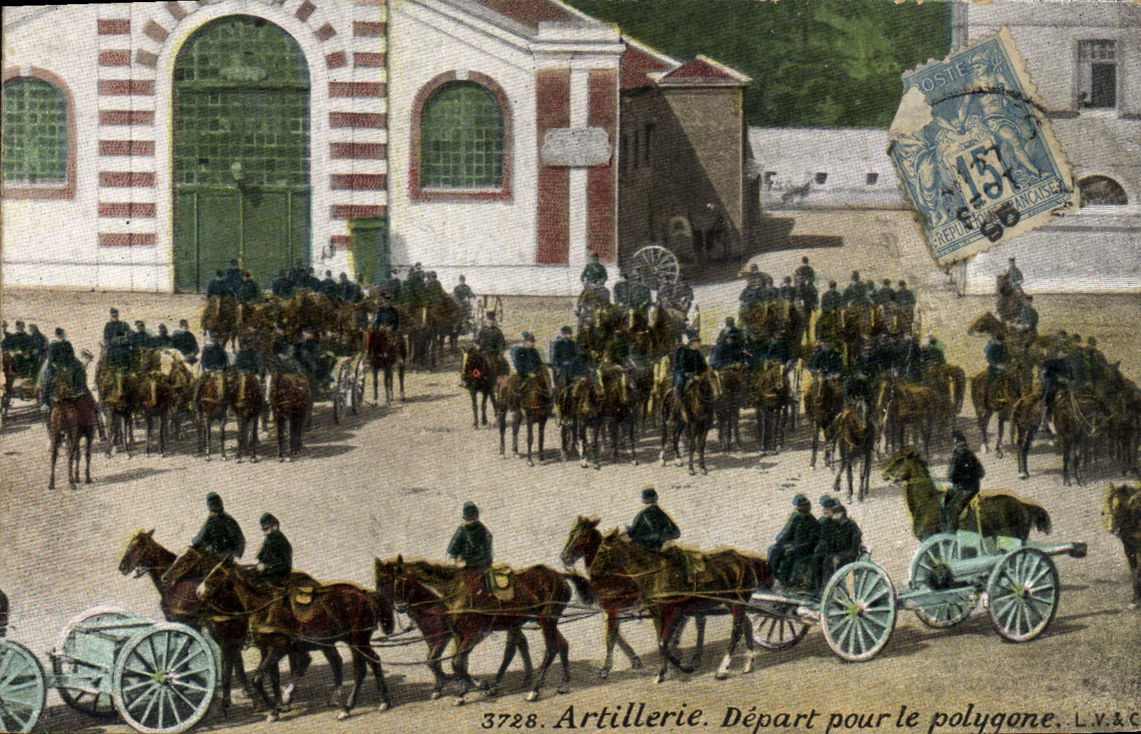 CPA Militaria Artillerie Depart pour le polygone 