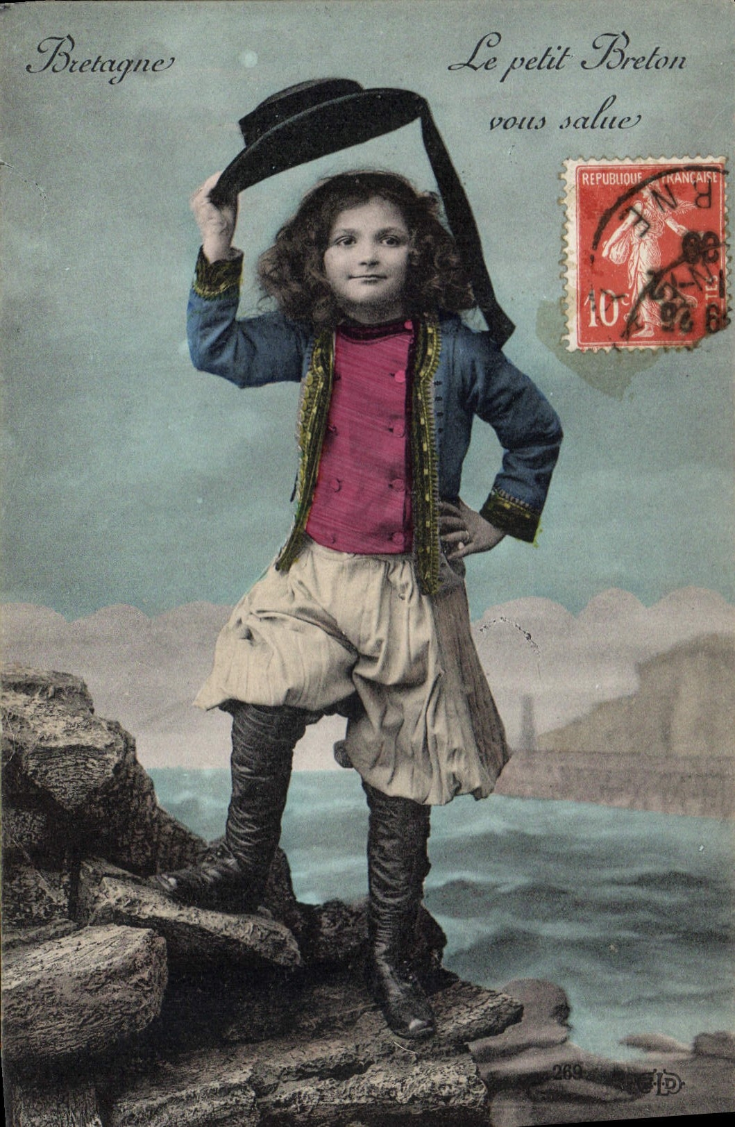 CPA Folklore Bretagne Le petit Breton vous salue