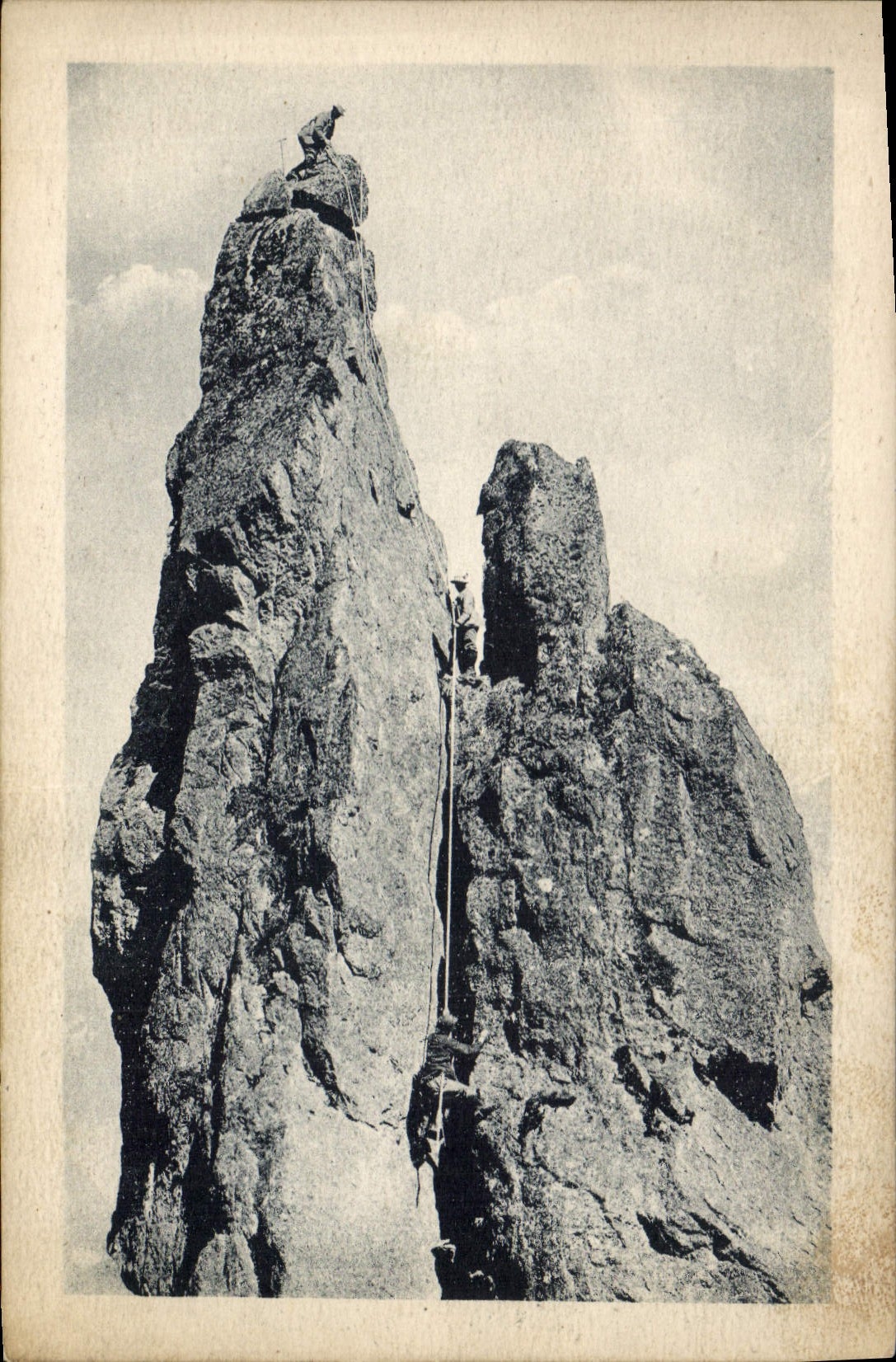 CPA Alpinisme Escalade d'une aiguille