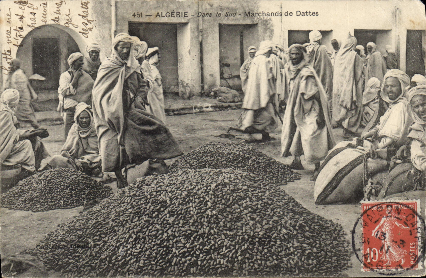 CPA Palmiers Algerie Dans le Sud Marchands de dattes 