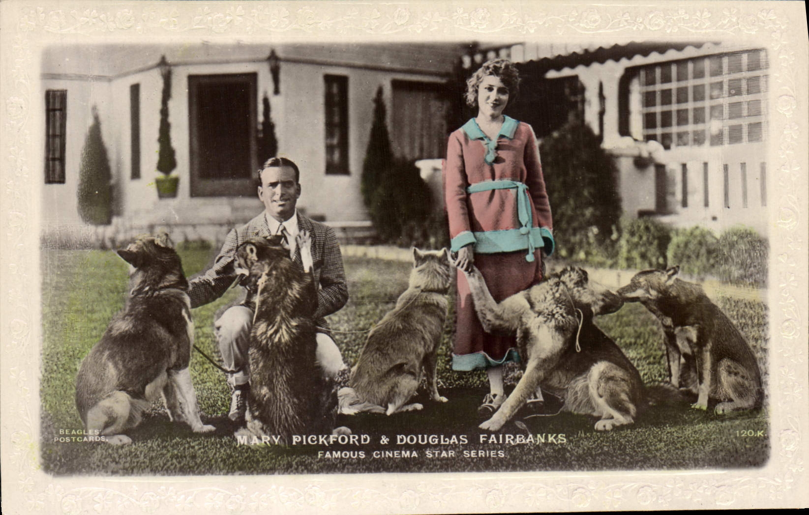 CPM Cinema Mary Pickford & Douglas Fairbanks Chien Chiens TOP