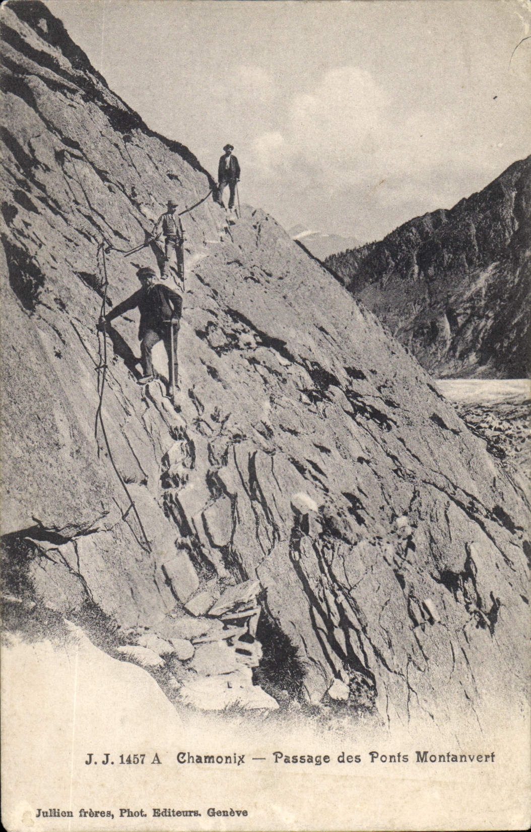 CPA Alpinisme Chamonix Passage des Ponts Montanvert 