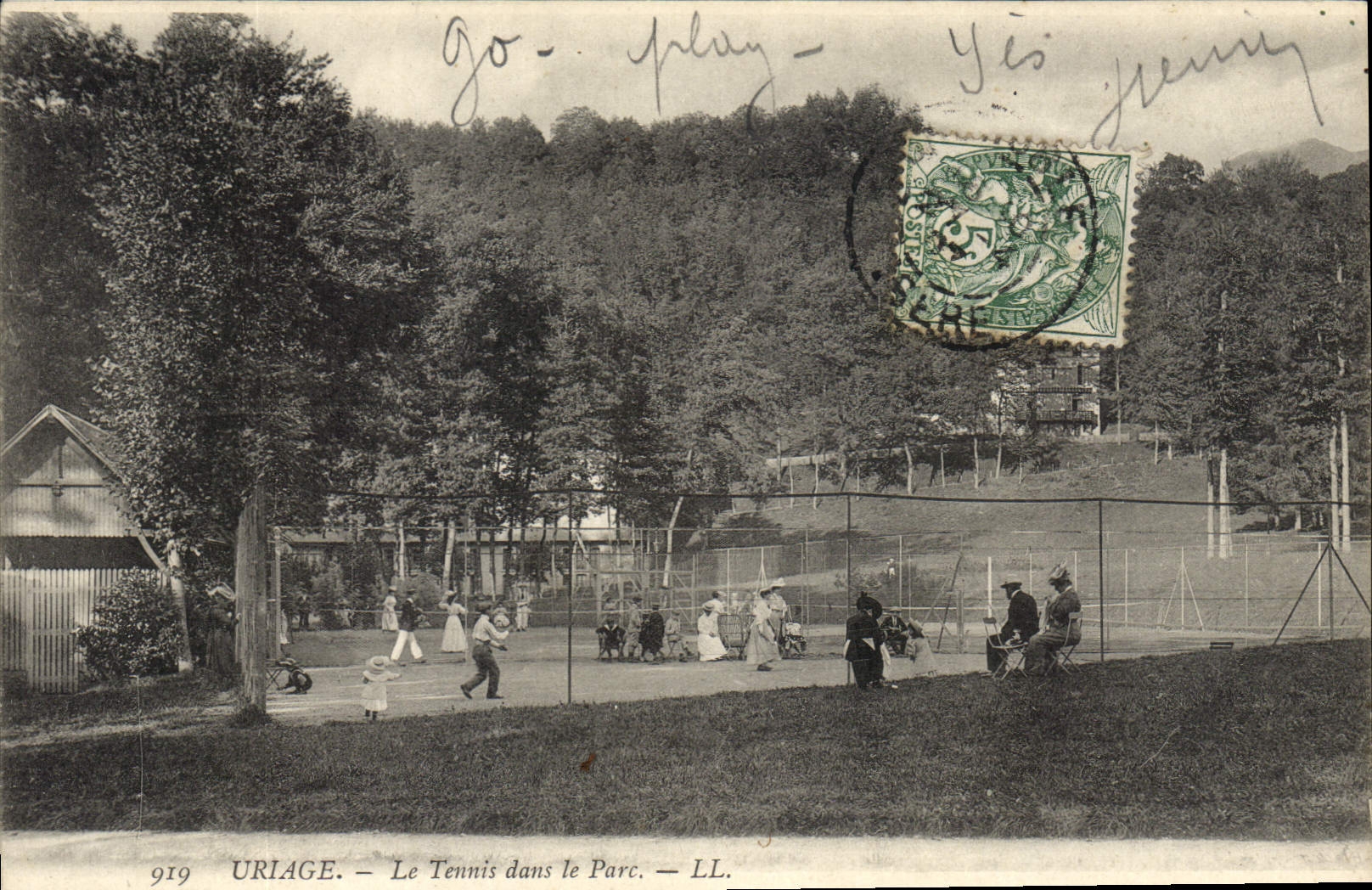 CPA Tennis dans le parc Uriage 