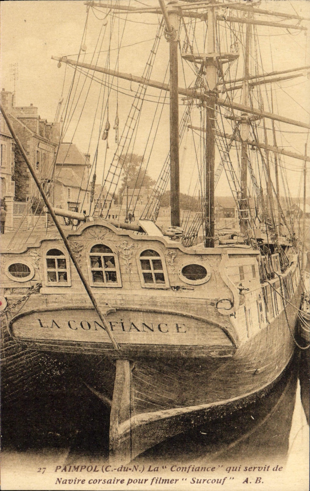 Postal Cine Paimpol la Confianza que sirvió de buque corsario para rodar a Surcouf Pirata