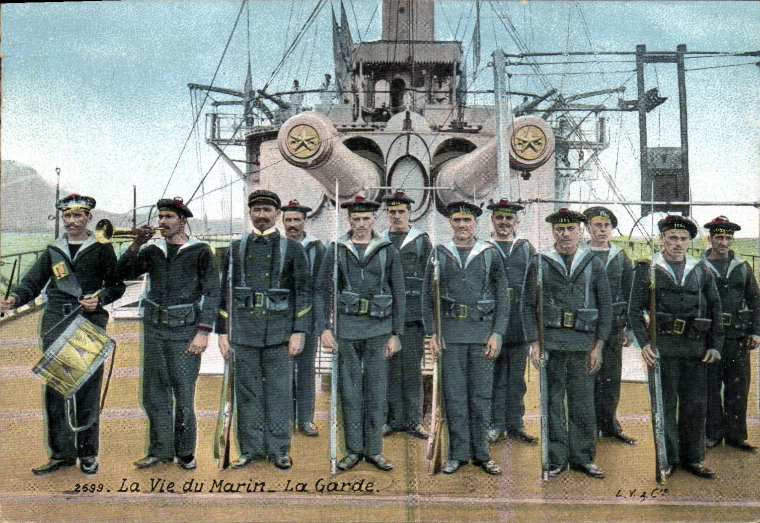 CPA Militaria La vie du marin La garde
