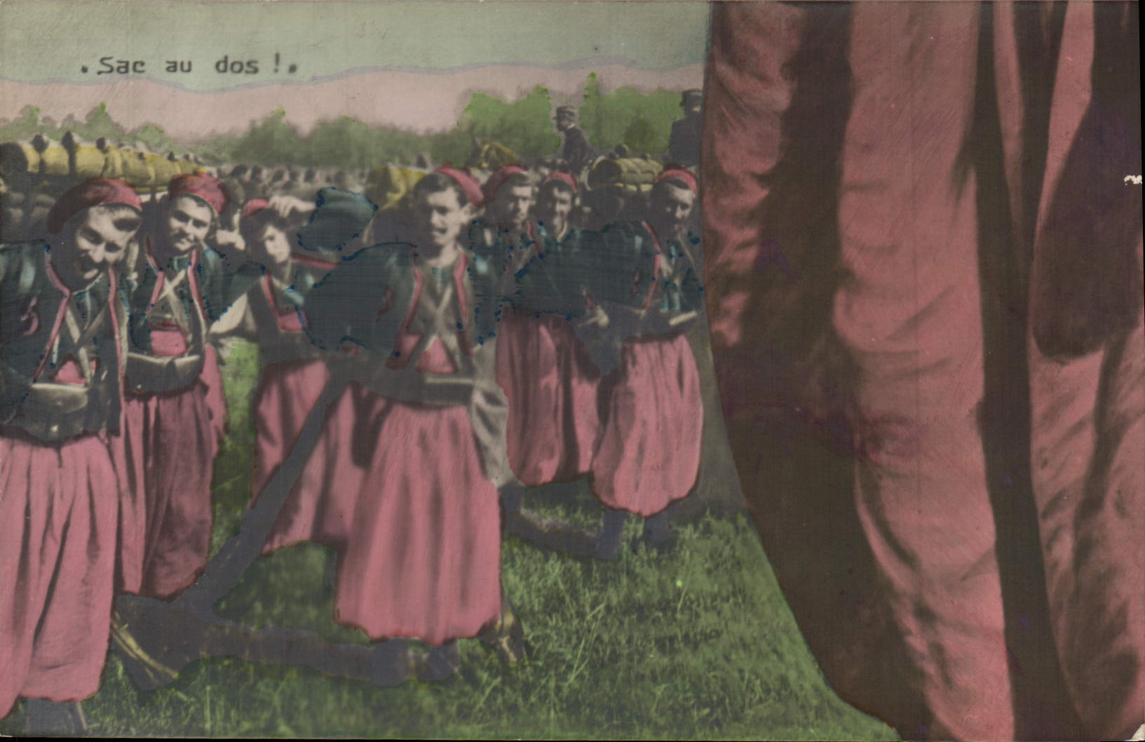 CPA Puzzle Militaria Sac au dos Zouaves 