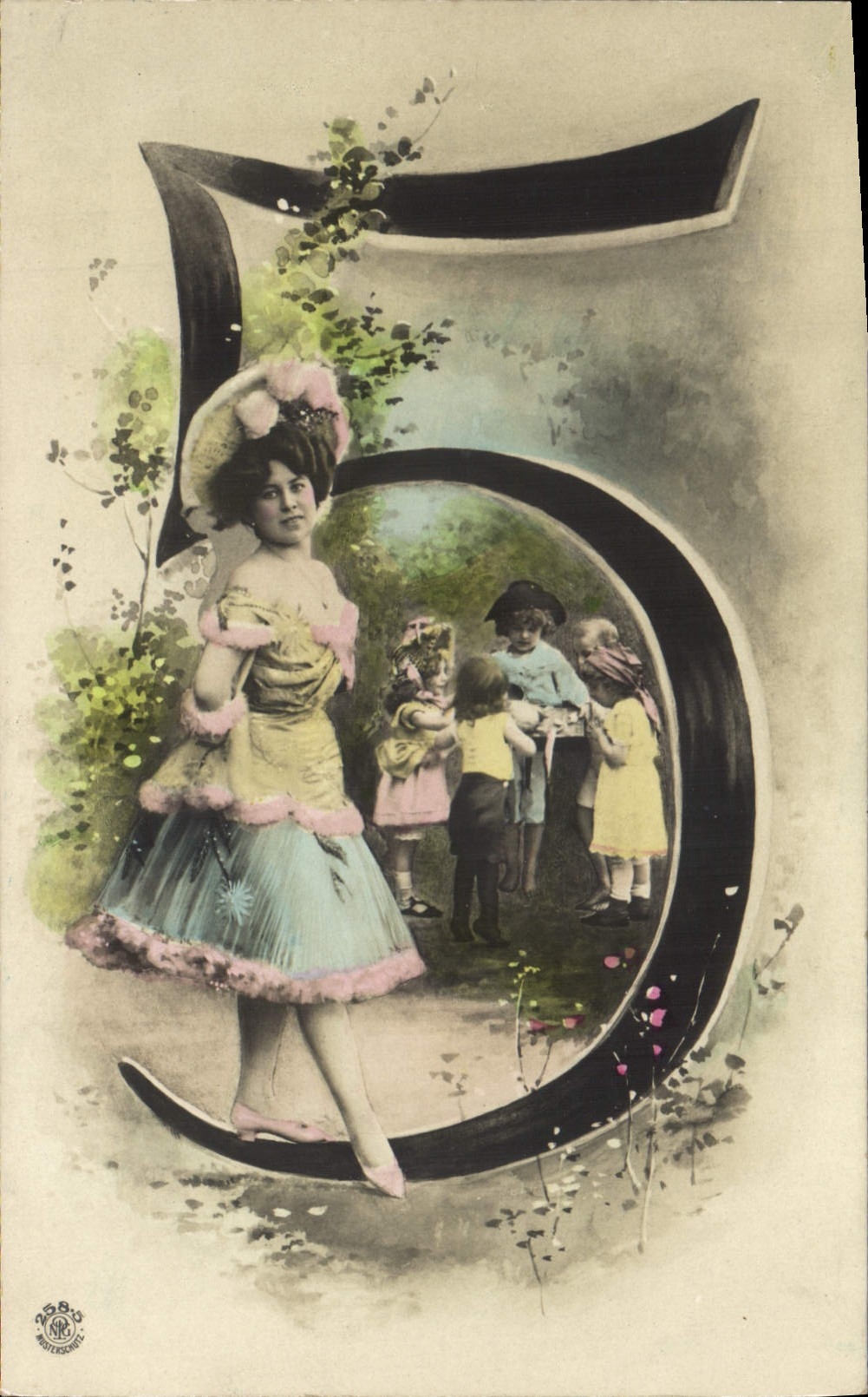 Vintage Postcard Fantaisie Woman Figures Quantifies 5