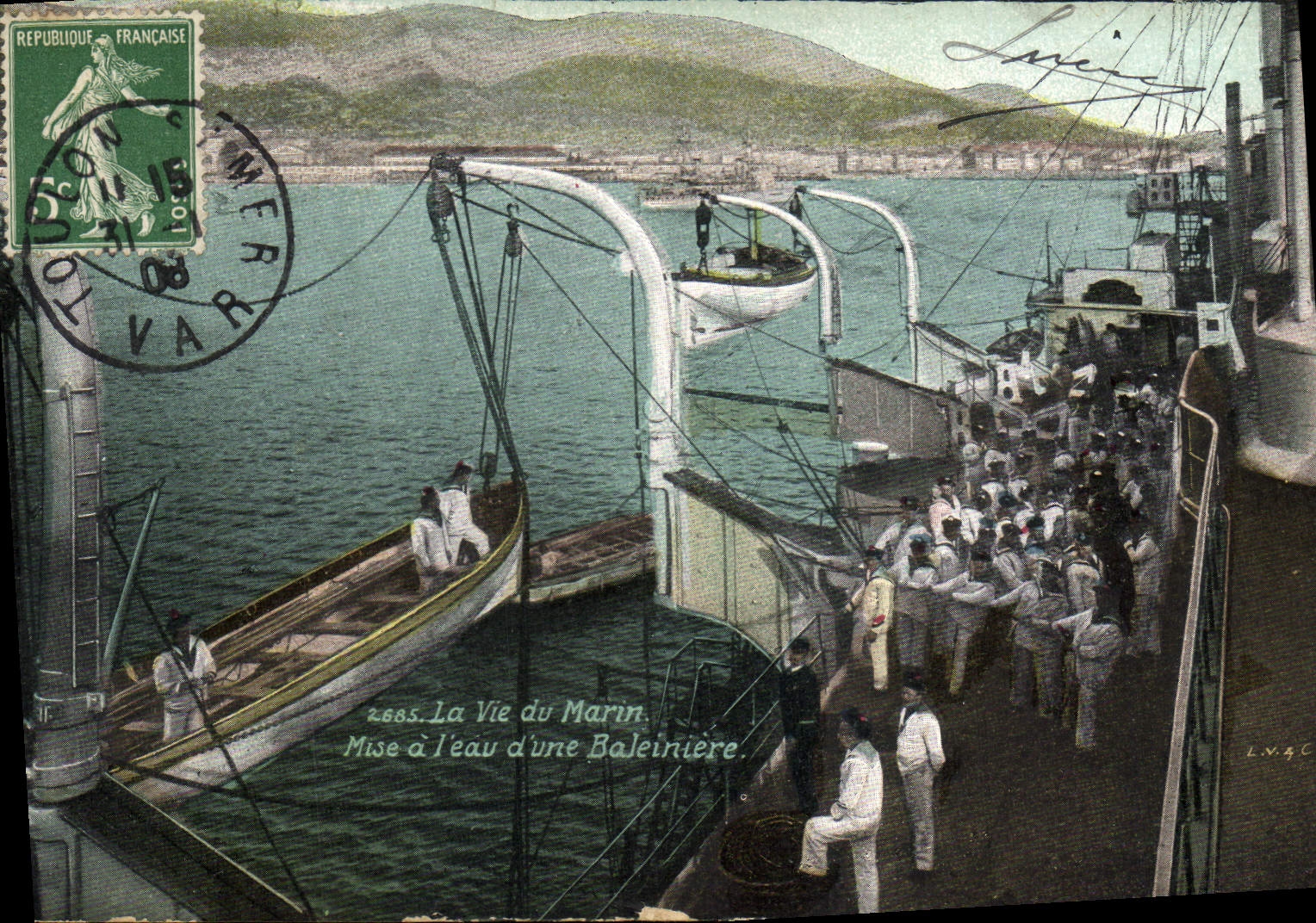 CPA Militaria La vie du marin Mise a l'eau d'une baleiniere