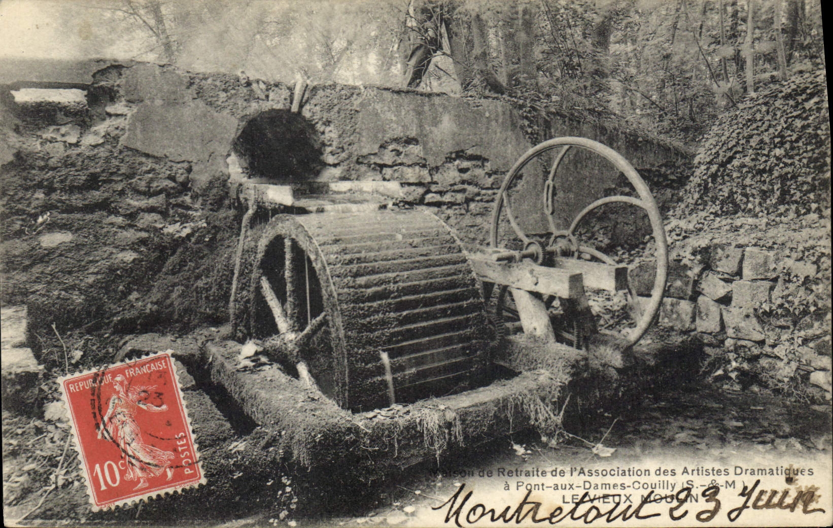 Vintage Postcard Cinema Old people's home of the Stage actors has Pont with the Couilly Ladies the old mill