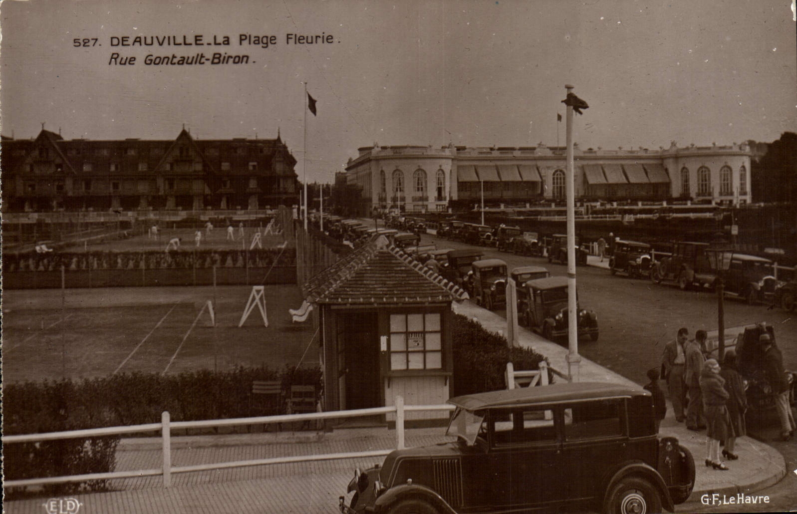 CPA Tennis Deauville La plage fleurie Automobile Rue Gontault Biron 