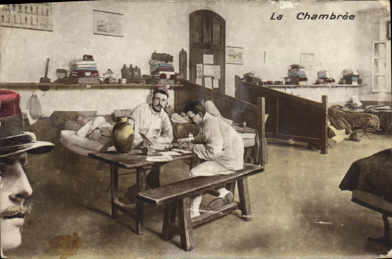 CPA Puzzle Militaria La chambree 