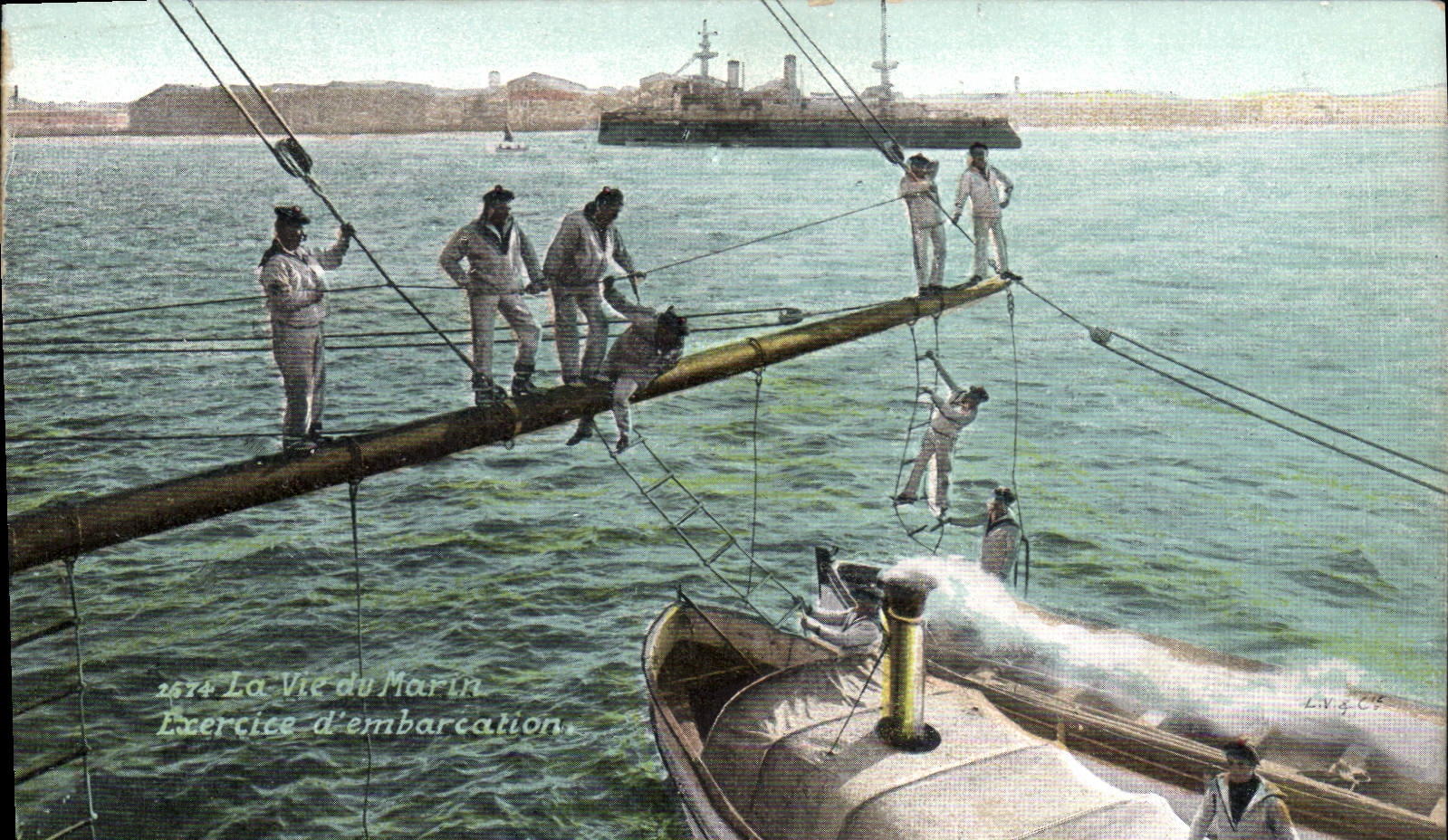 CPA Militaria Marins La vie du marin Exercice d'embarcation