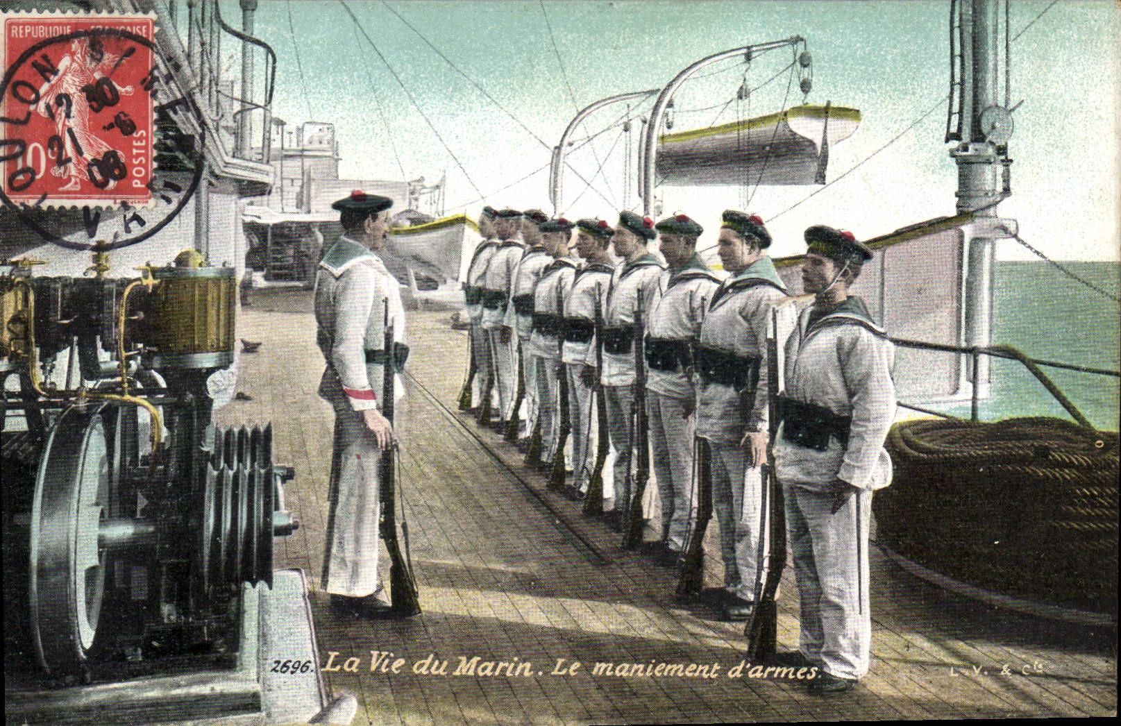 CPA Militaria Marins La vie du marin Le maniement d'armes