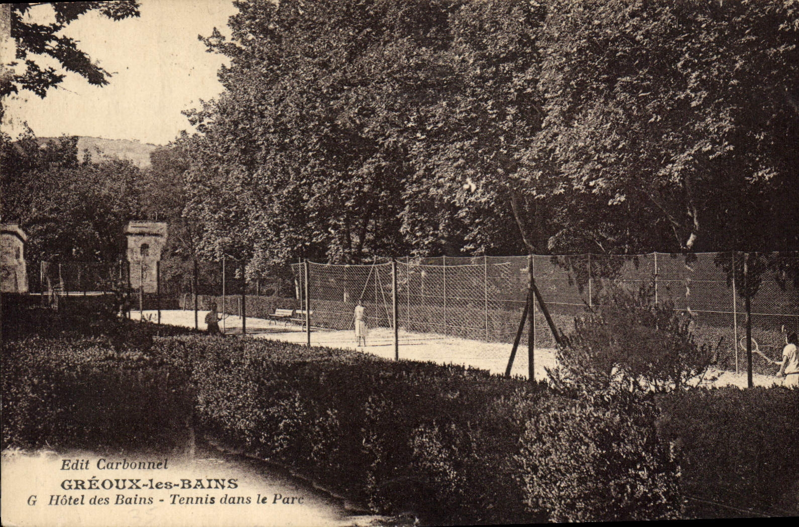 CPA Tennis dans le parc Hotel des Bains Greoux les Bains