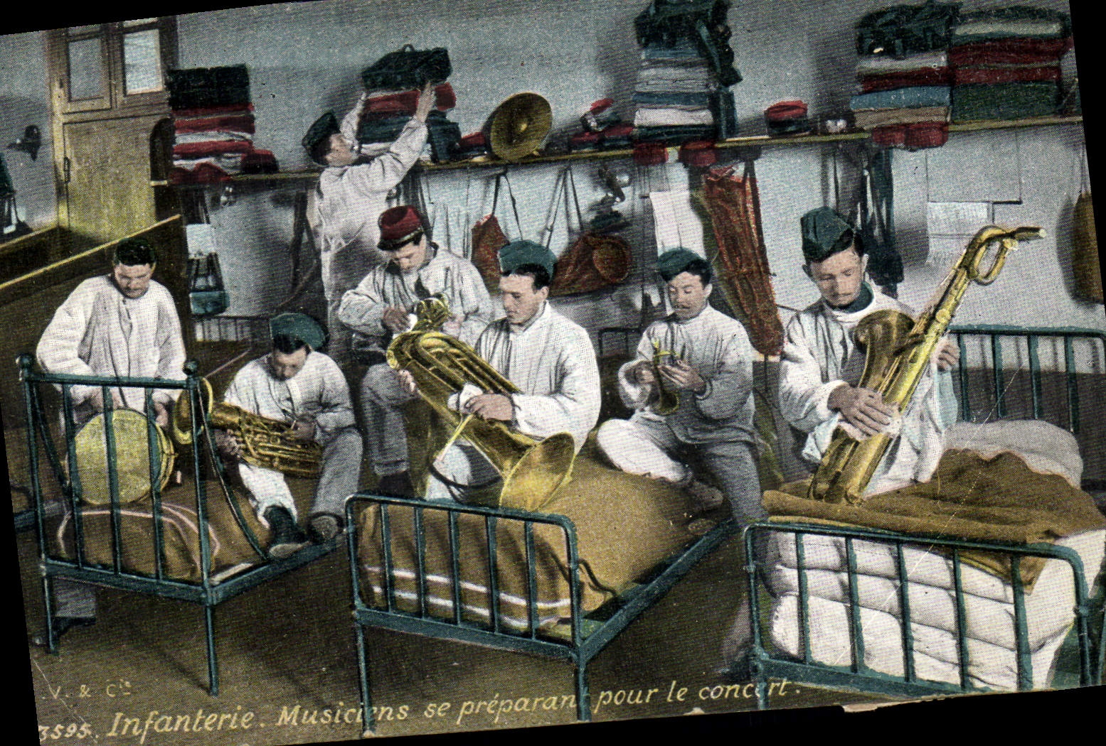 Vintage Postcard Militaria Infantry Musicians preparing for the concert Saxophone