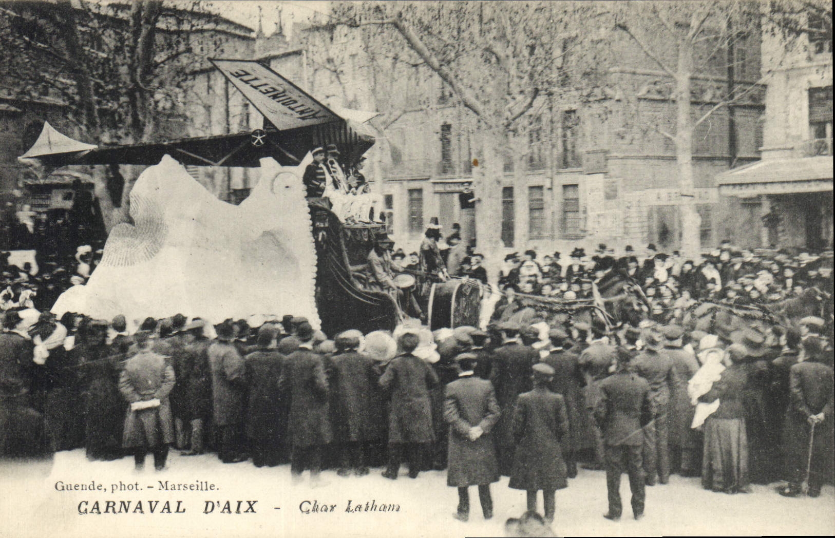 CPA Carnaval d'Aix Char Latham Aix en Provence Avion Aviation 