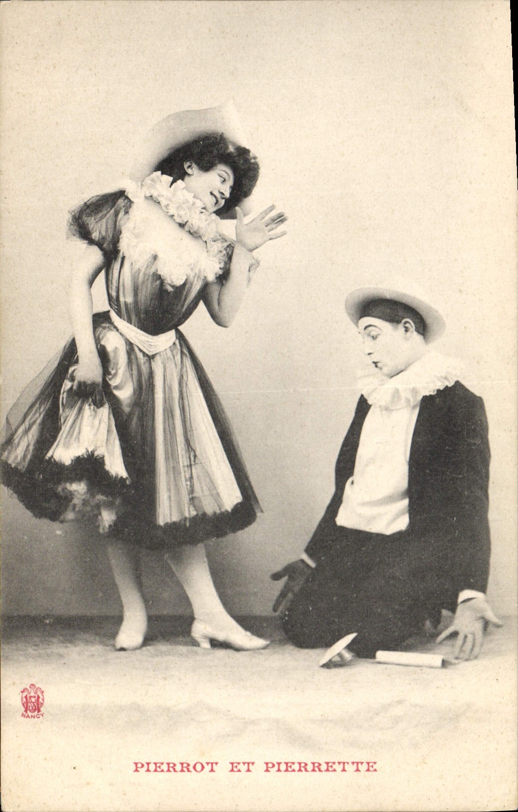 Postal Fantasia Pierrot y Guijarro Pierrots