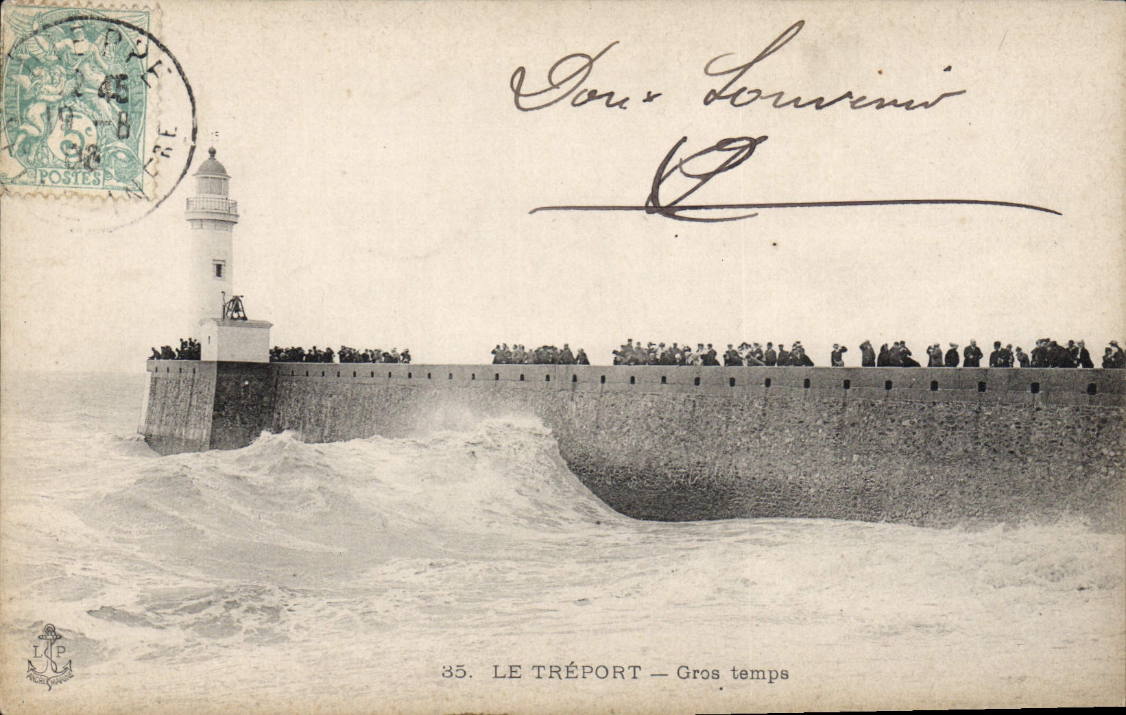 CPA Phare Le Treport Gros temps