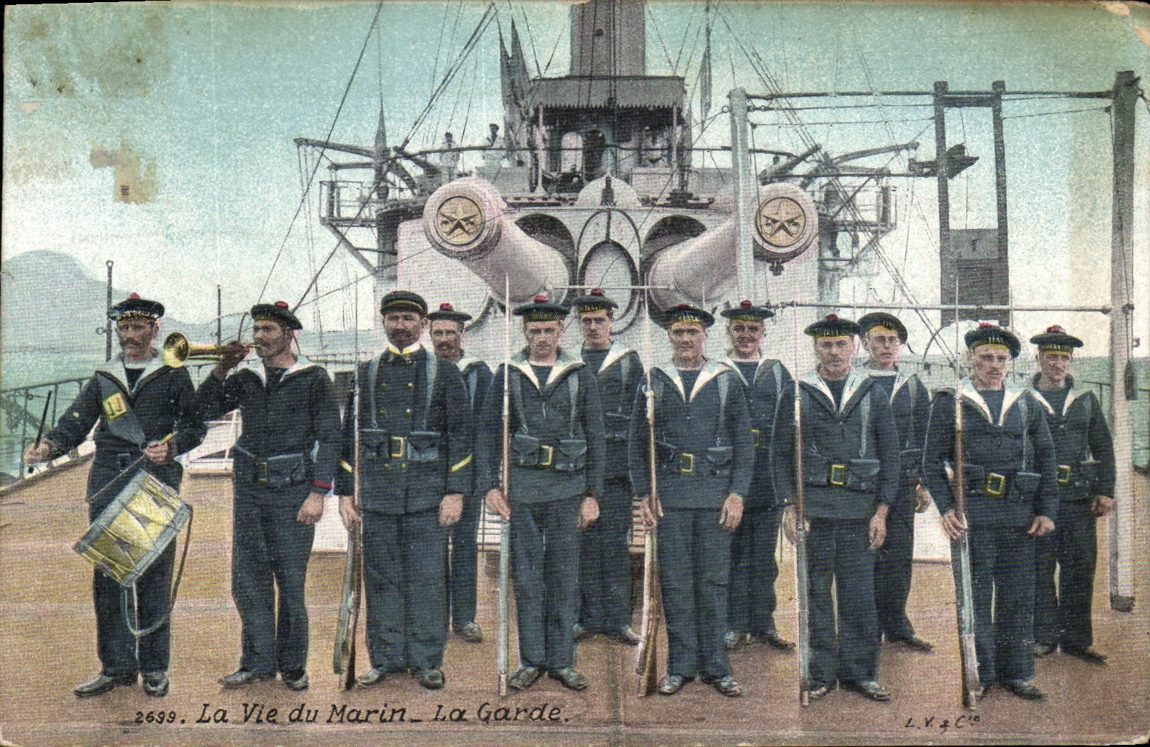 CPA Militaria La vie du marin La garde