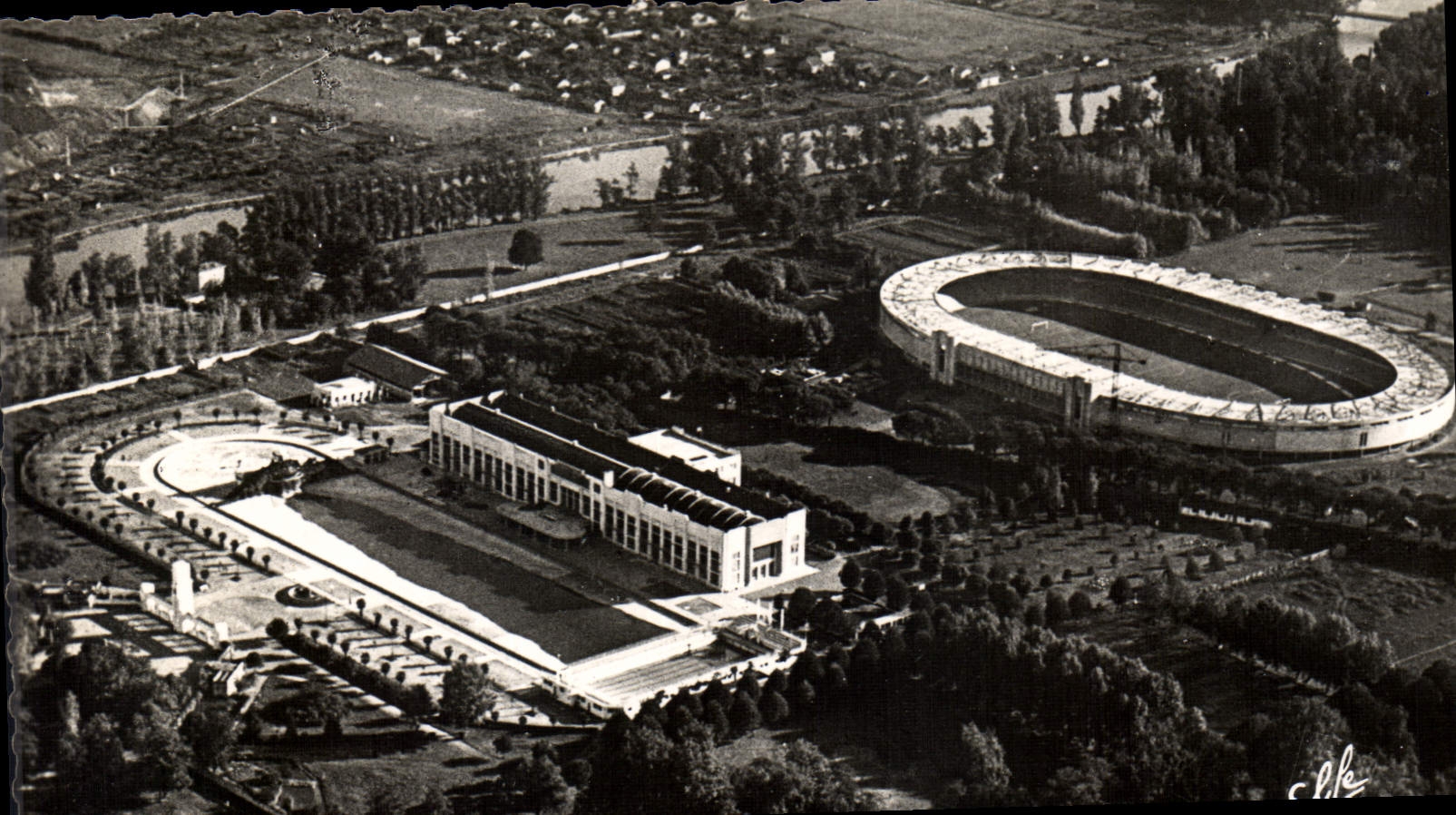 CPM Stade Toulouse Grande piscine municipale et stadium
