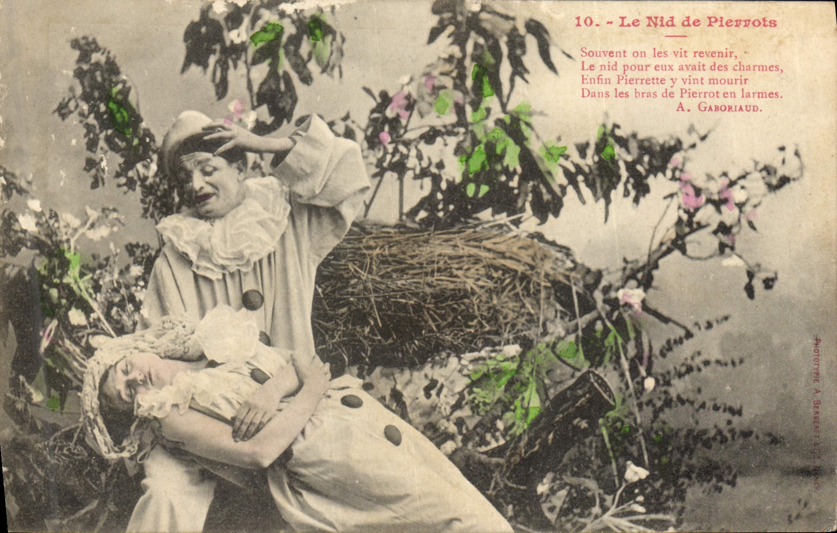 Vintage Postcard Pierrot the nest of Pierrots