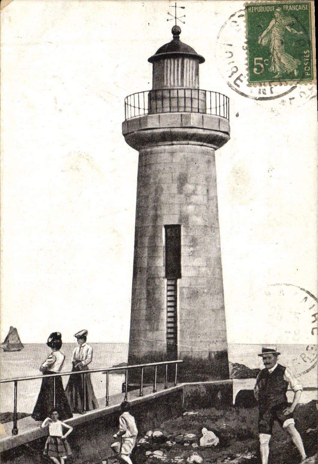 Vintage Postcard Phare St Nazaire the headlight of City be Martin