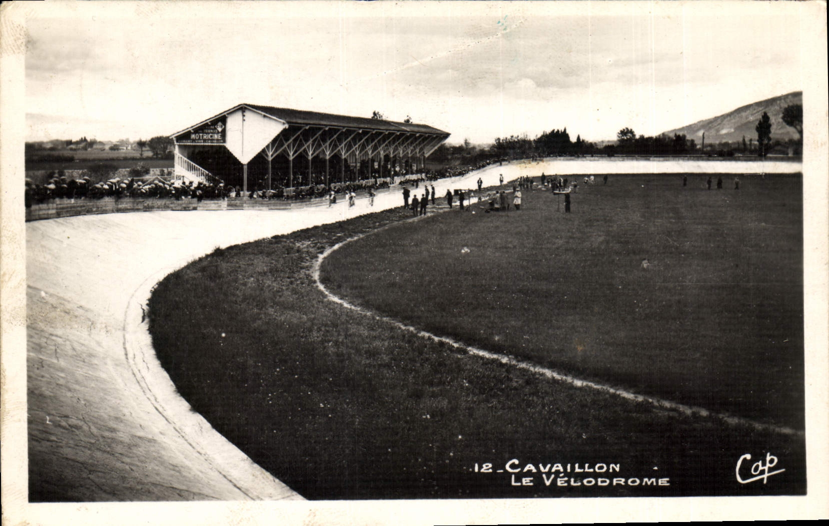 CPA Cavaillon Le velodrome Velo Cycle