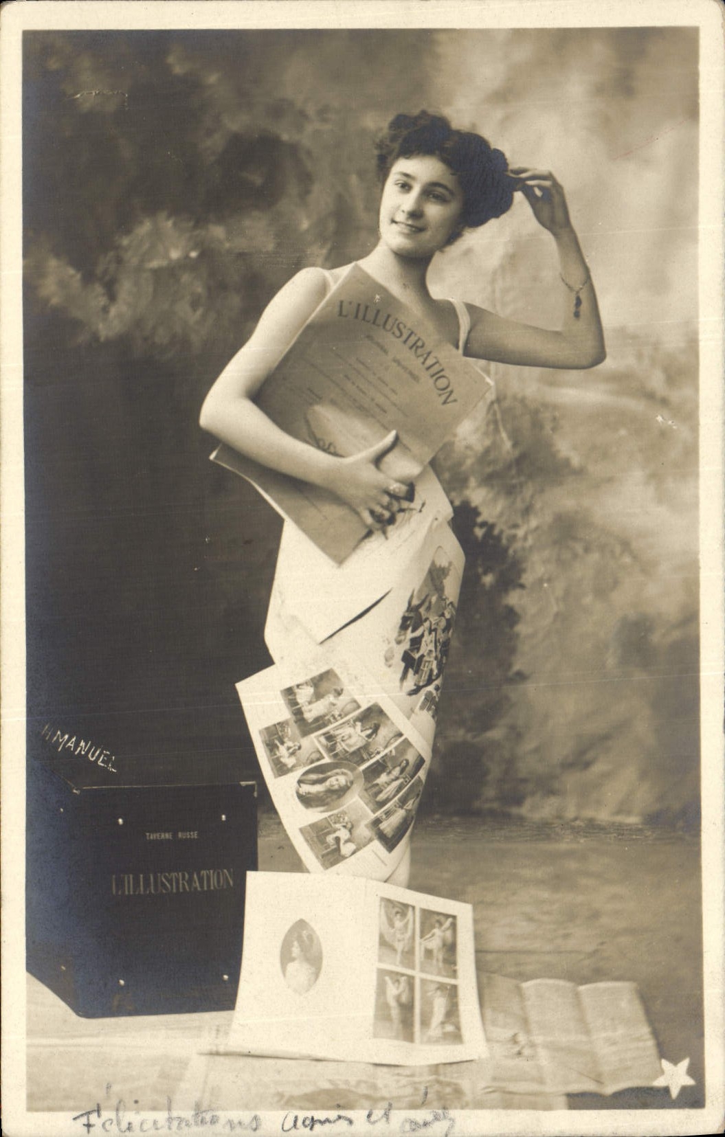 CPA Fantaisie Journaux Journal L'Illustration Femme