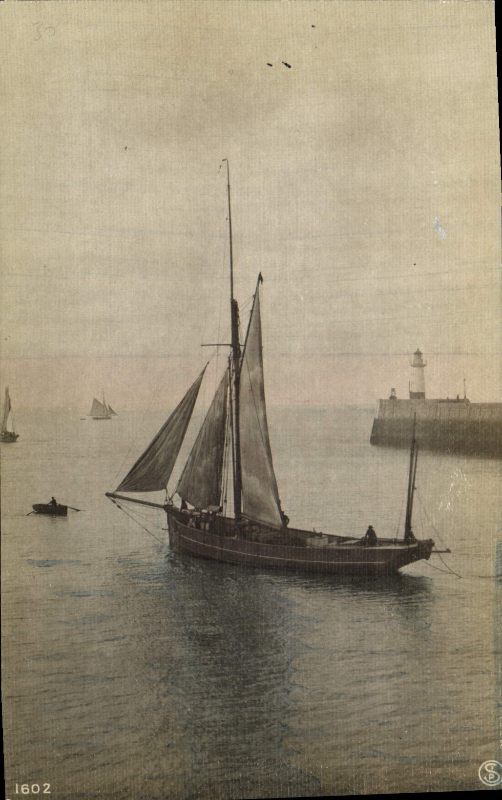 CPA Phare Bateau (carte toilee)