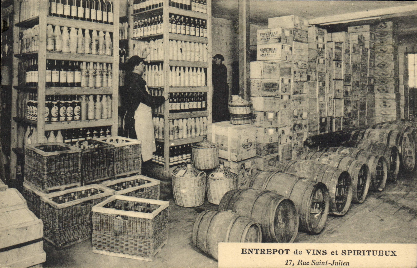 CPA Folklore Vigne Vendanges Entrepot de vins & spiritueux Rue Saint Julien Felix Potin Nancy TOP