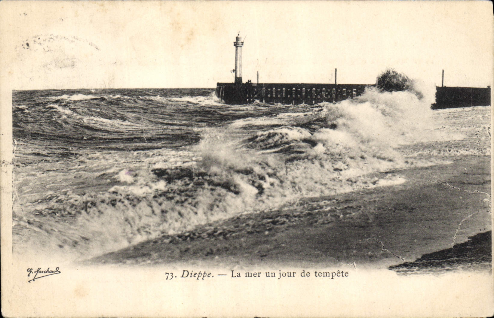 CPA Phare Dieppe La mer un jour de tempete