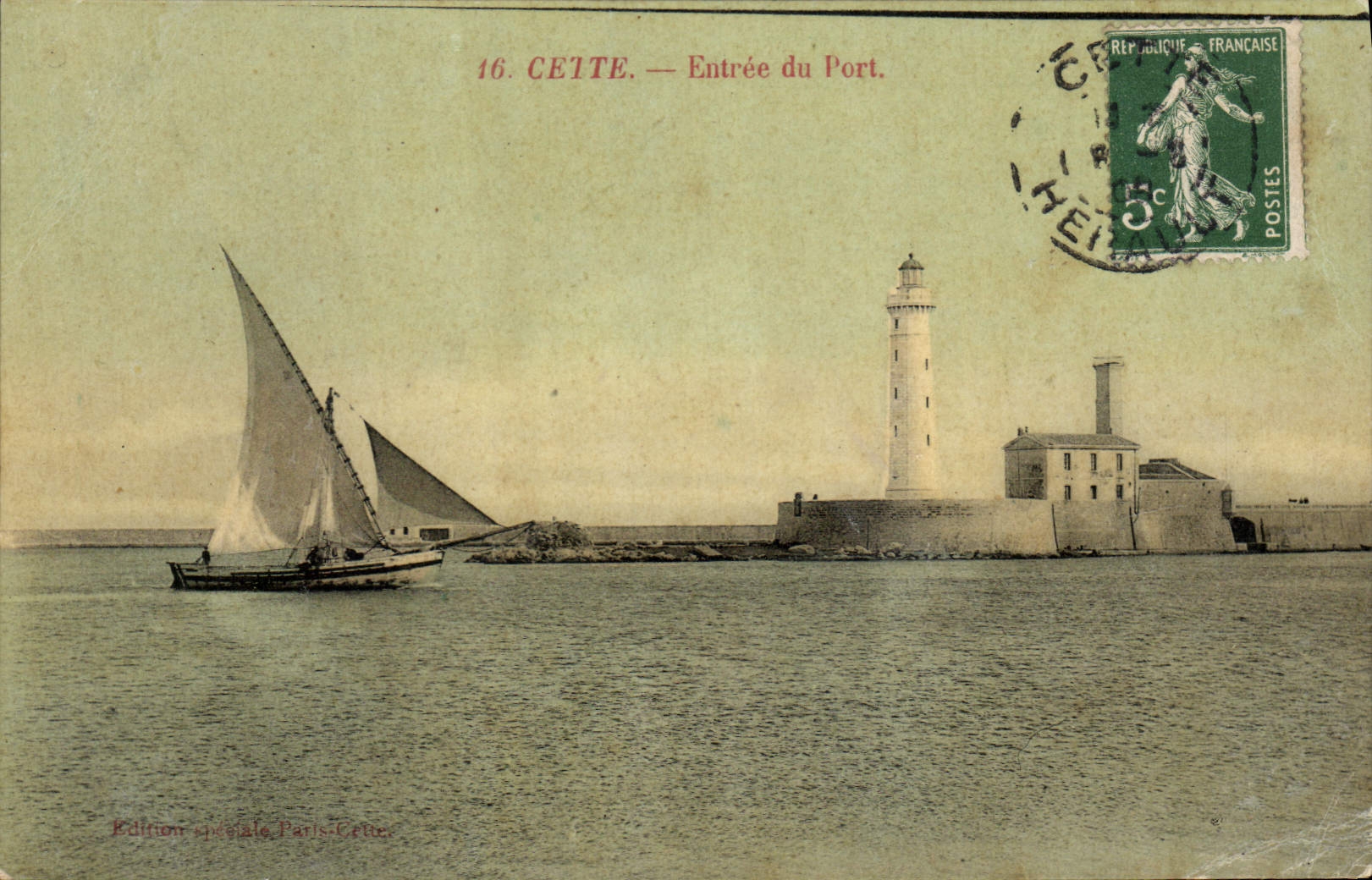 CPA Phare Cette Entree du port Bateau
