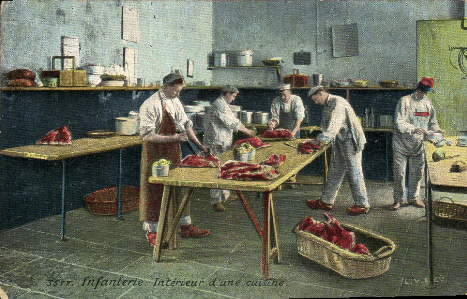 CPA Militaria Infanterie Interieur d'une cuisine