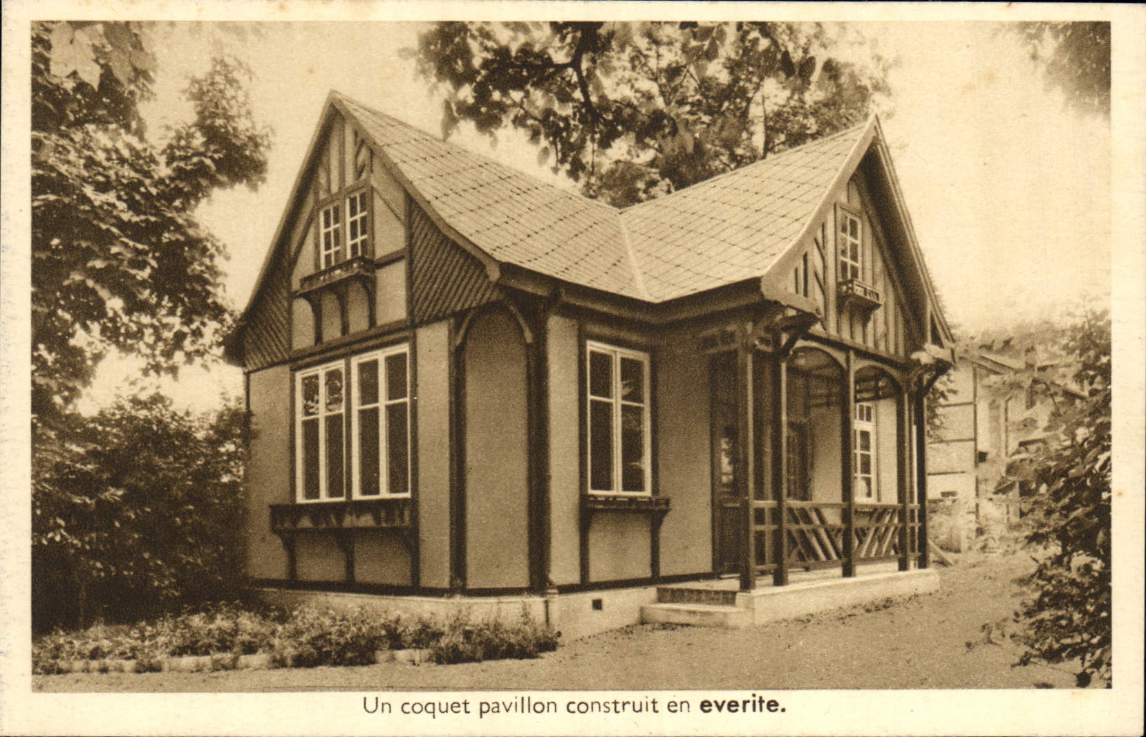 CPA Publicite Un coquet pavillon construit en everite