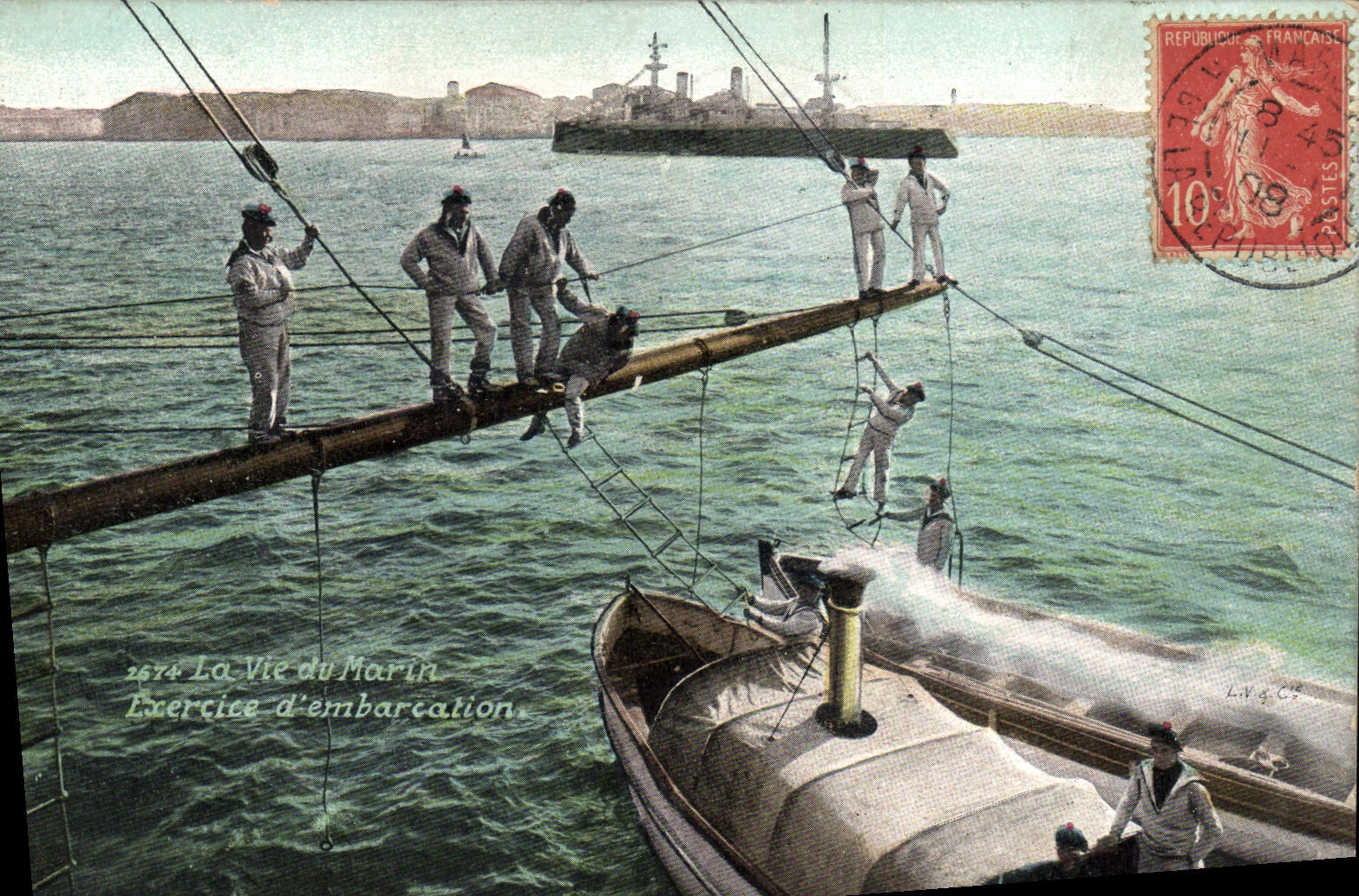 Vintage Postcard Militaria life of the Marine Exercise of boat