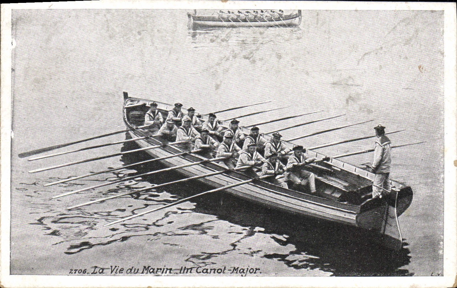 CPA Militaria La vie du Marin Un canot major 