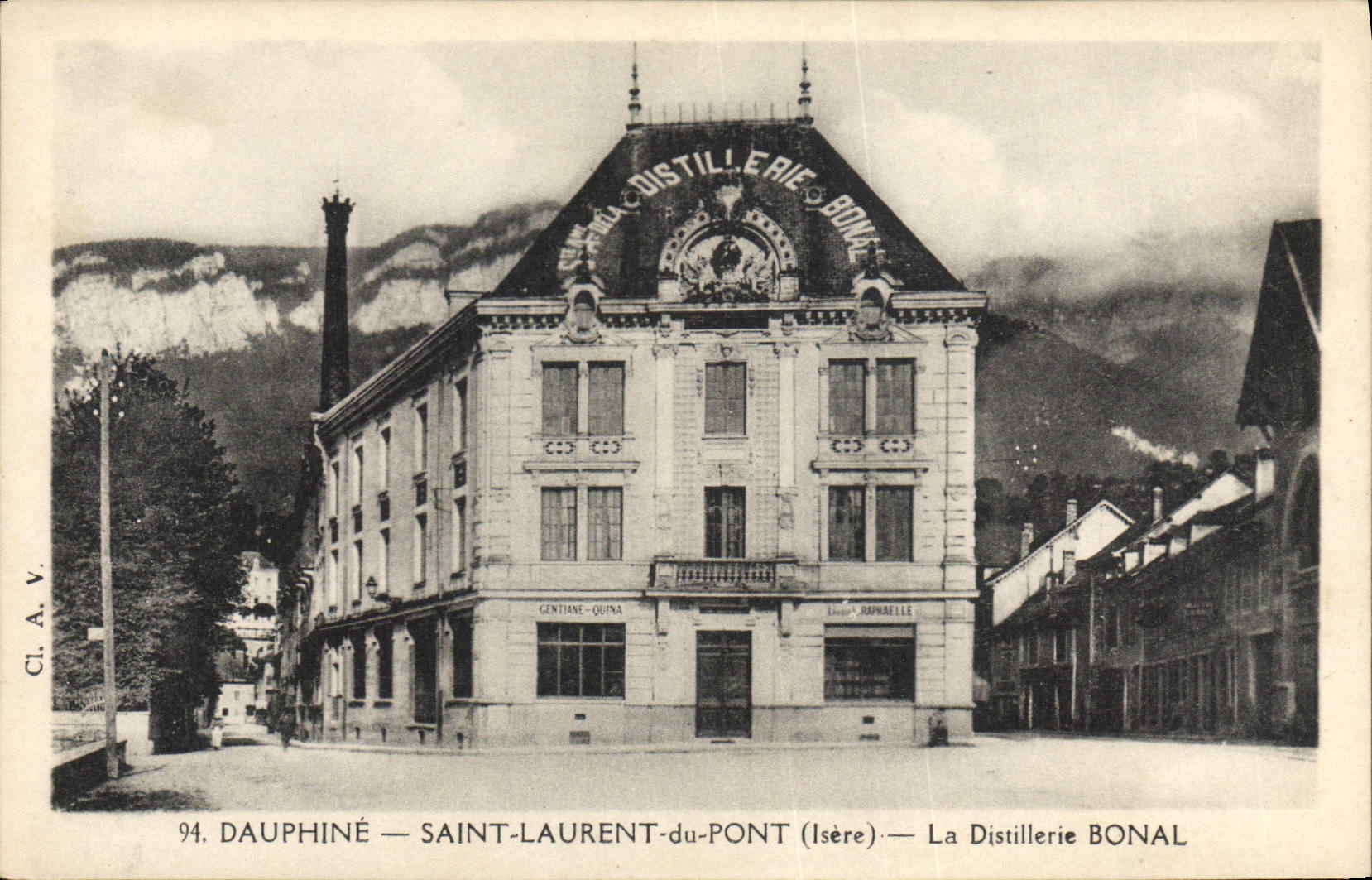 CPA Publicite Dauphine Saint Laurent du Pont Isere La distillerie Bonal