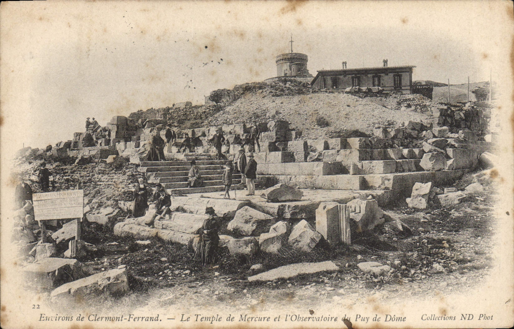 Postal Alrededores de Clermont Ferrand el templo de Mercurio y el observatorio del Puy de Cúpula