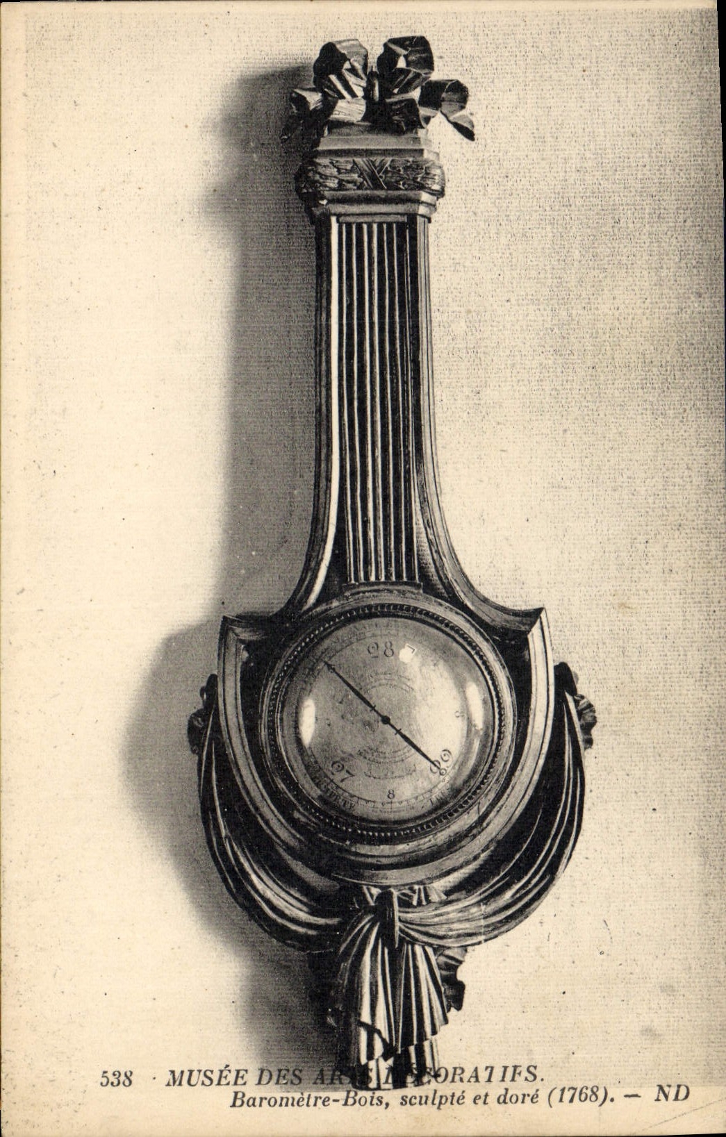 Postal Vagada de las Artes Decorativas Barómetro Madera