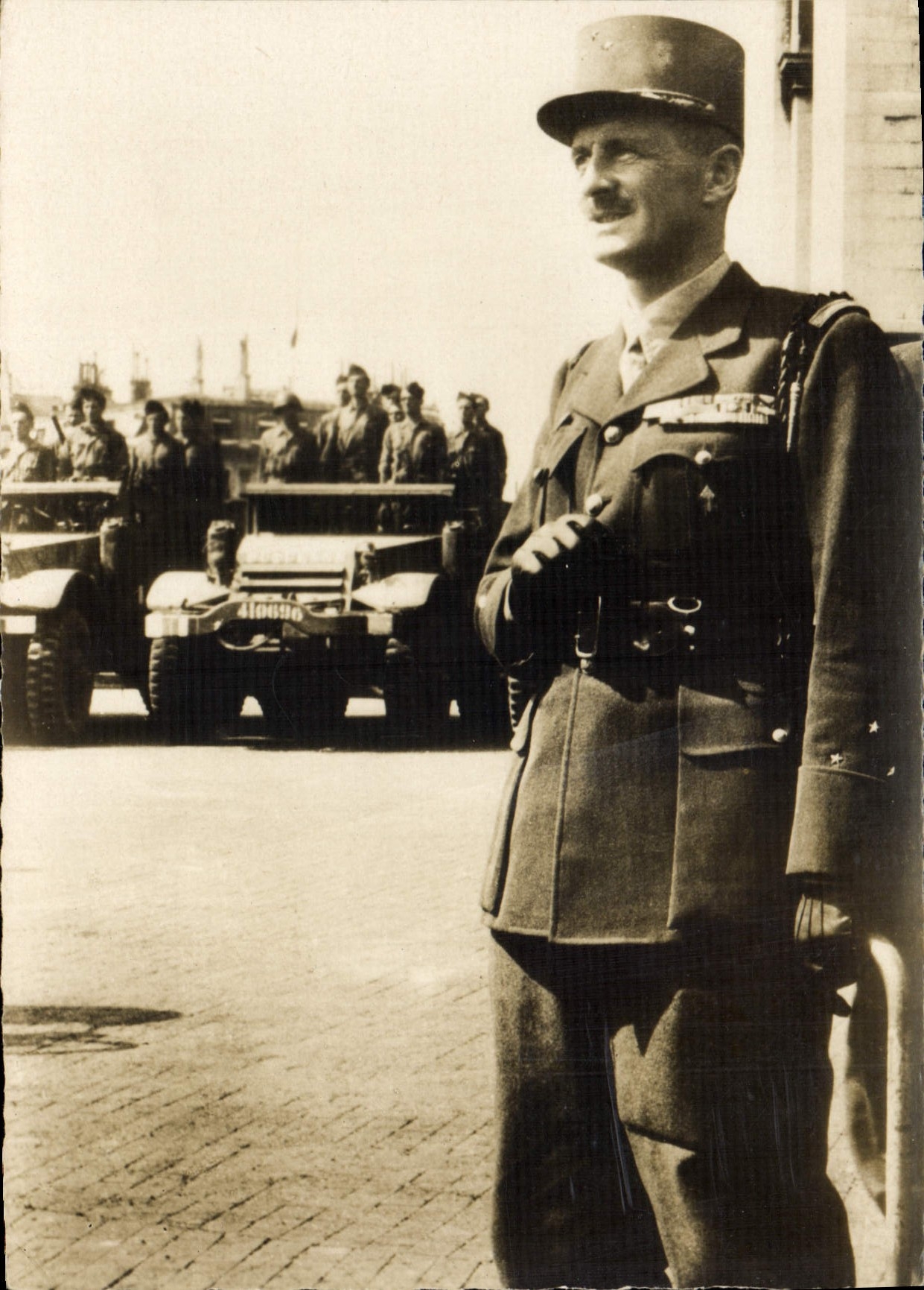 CPA Militaria General Leclerc