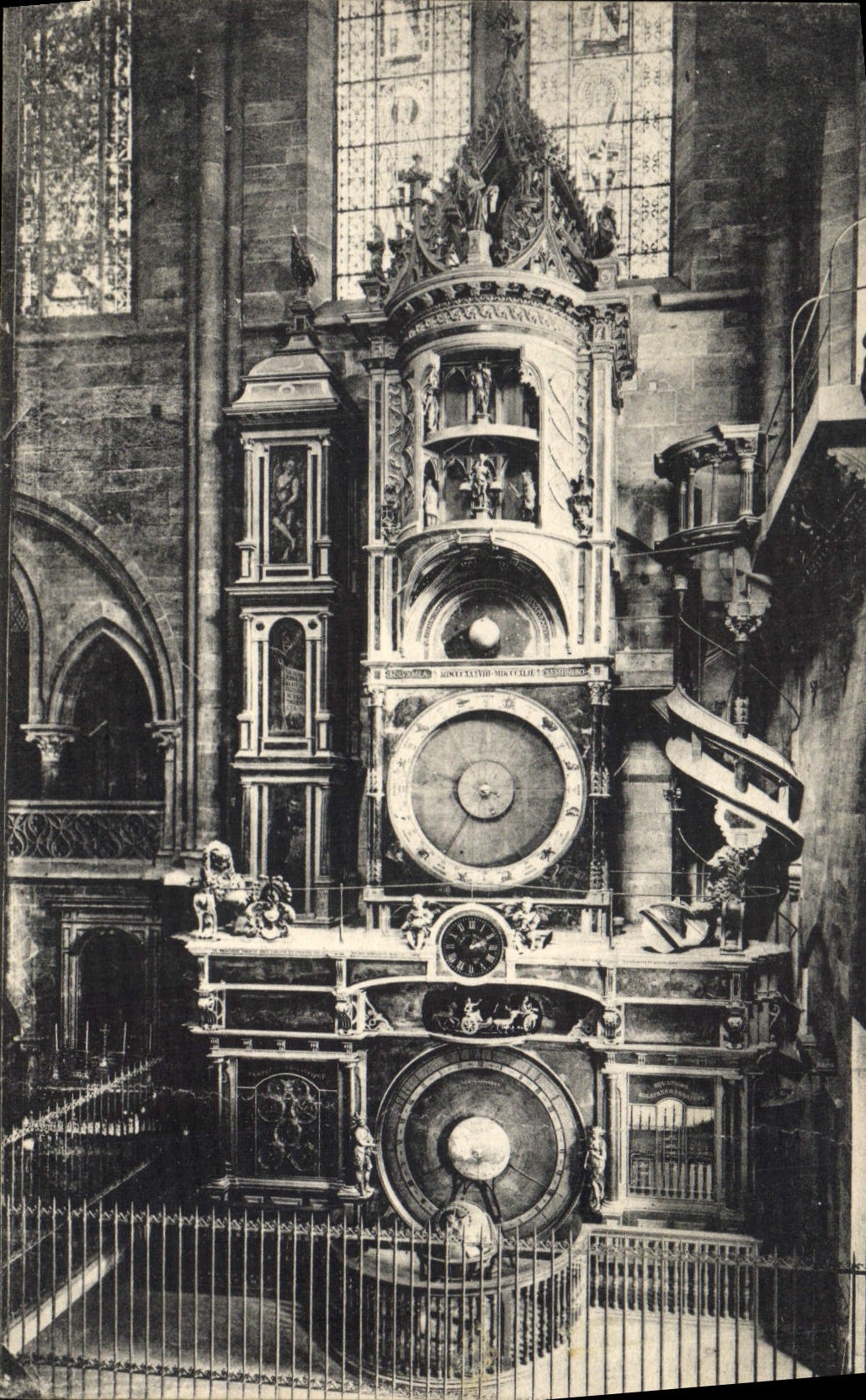 CPA Horloge astronomique Strasbourg