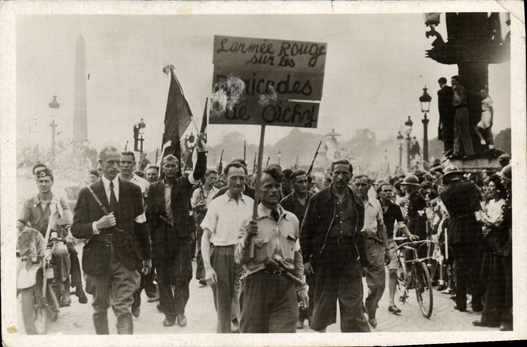 Modern Postcard Militaria Paris FFI Places Harmony Release of Paris