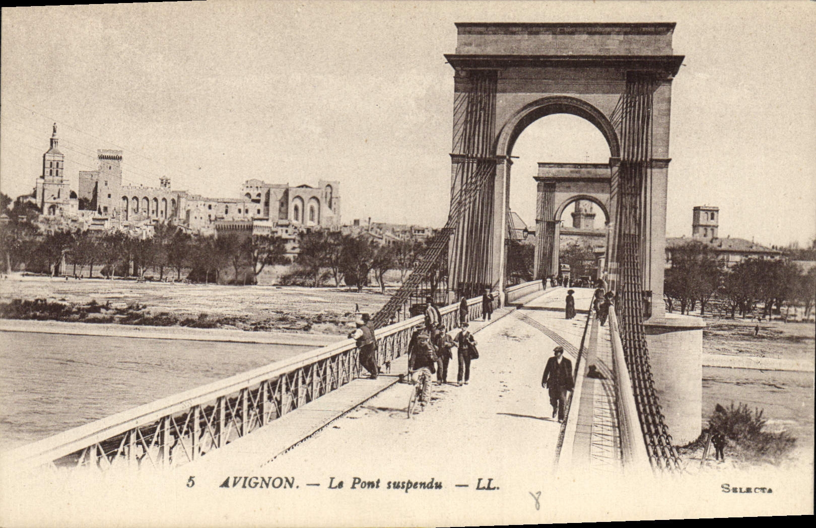 CPA Pont suspendu Avignon