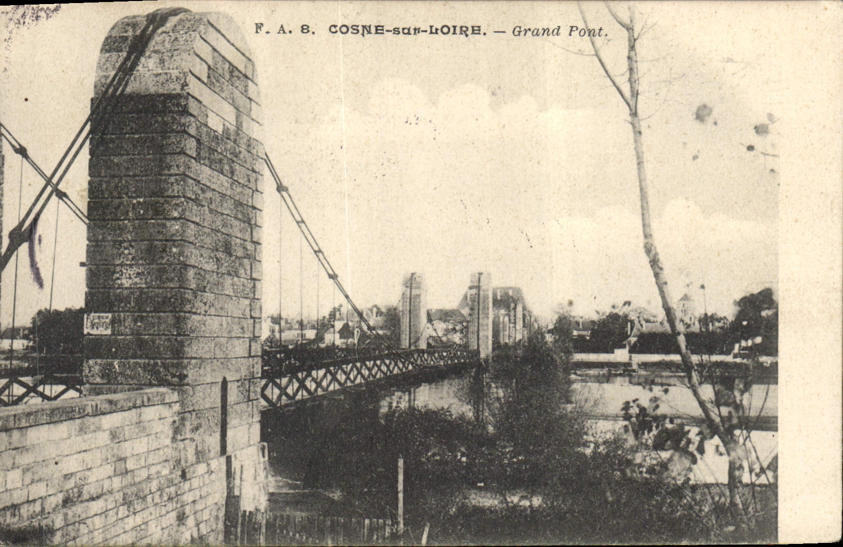 Postal Gran Puente Cosne sobre Loira