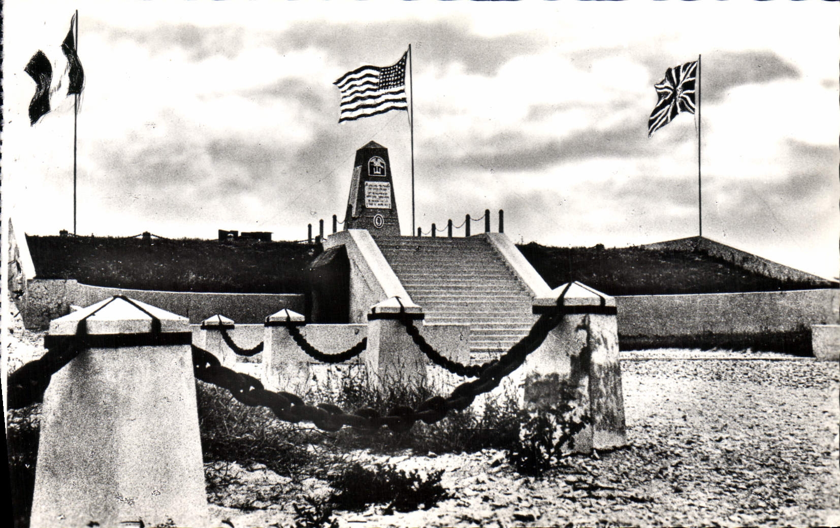 Modern Postcard Militaria Holy Marie of the Mount Utah Beach Beach President Rossevelt