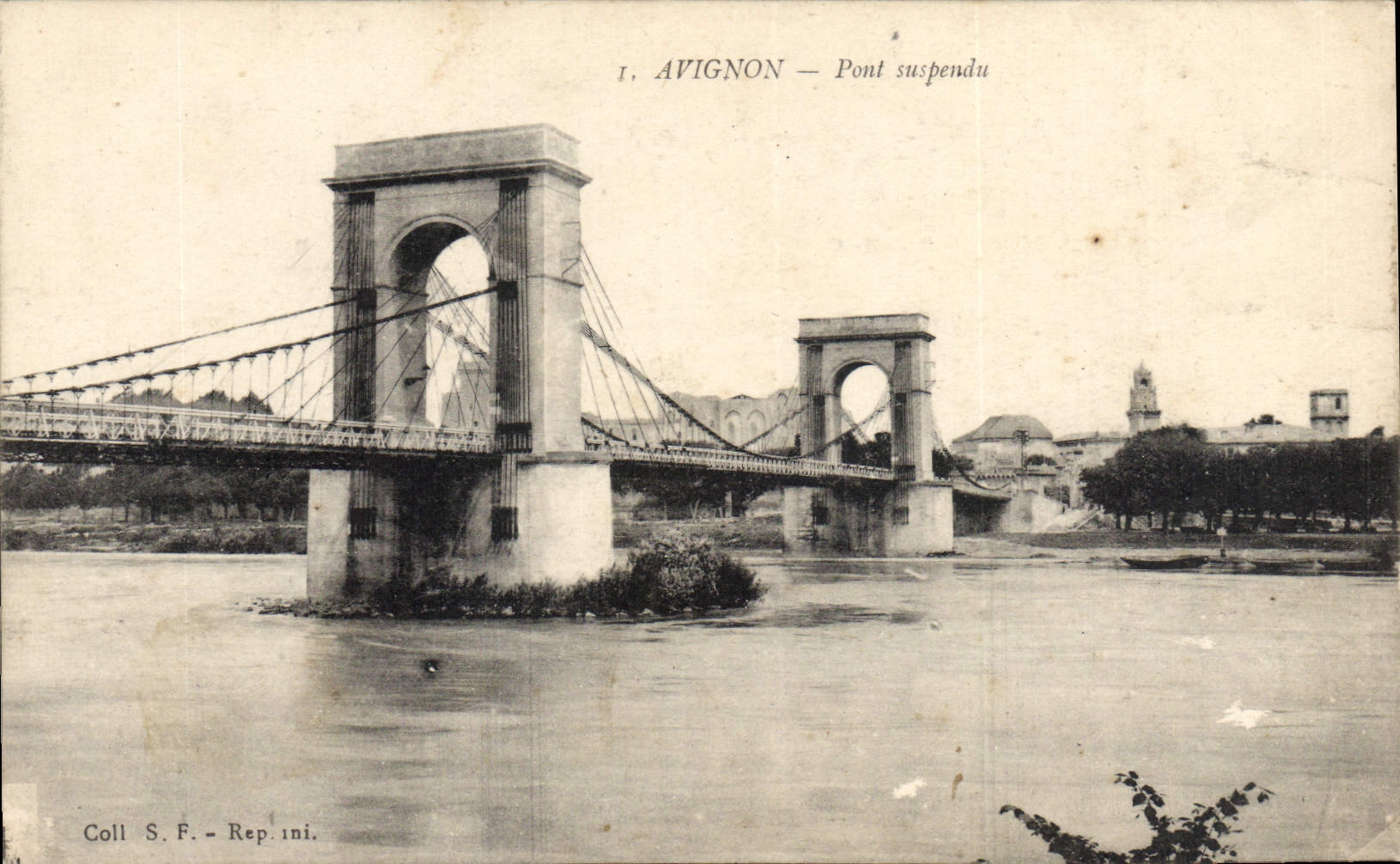 CPA Pont suspendu Avignon
