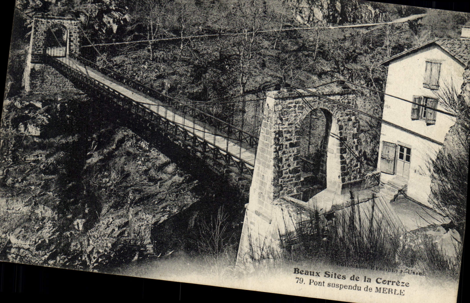 CPA Pont suspendu de Merle