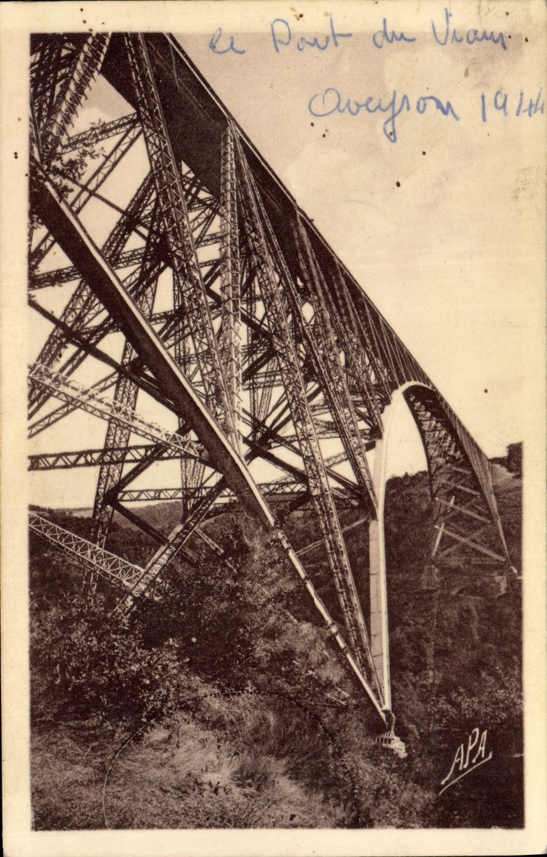 CPA Pont Viaduc du Viaur Gorges du Viaur vu de profil