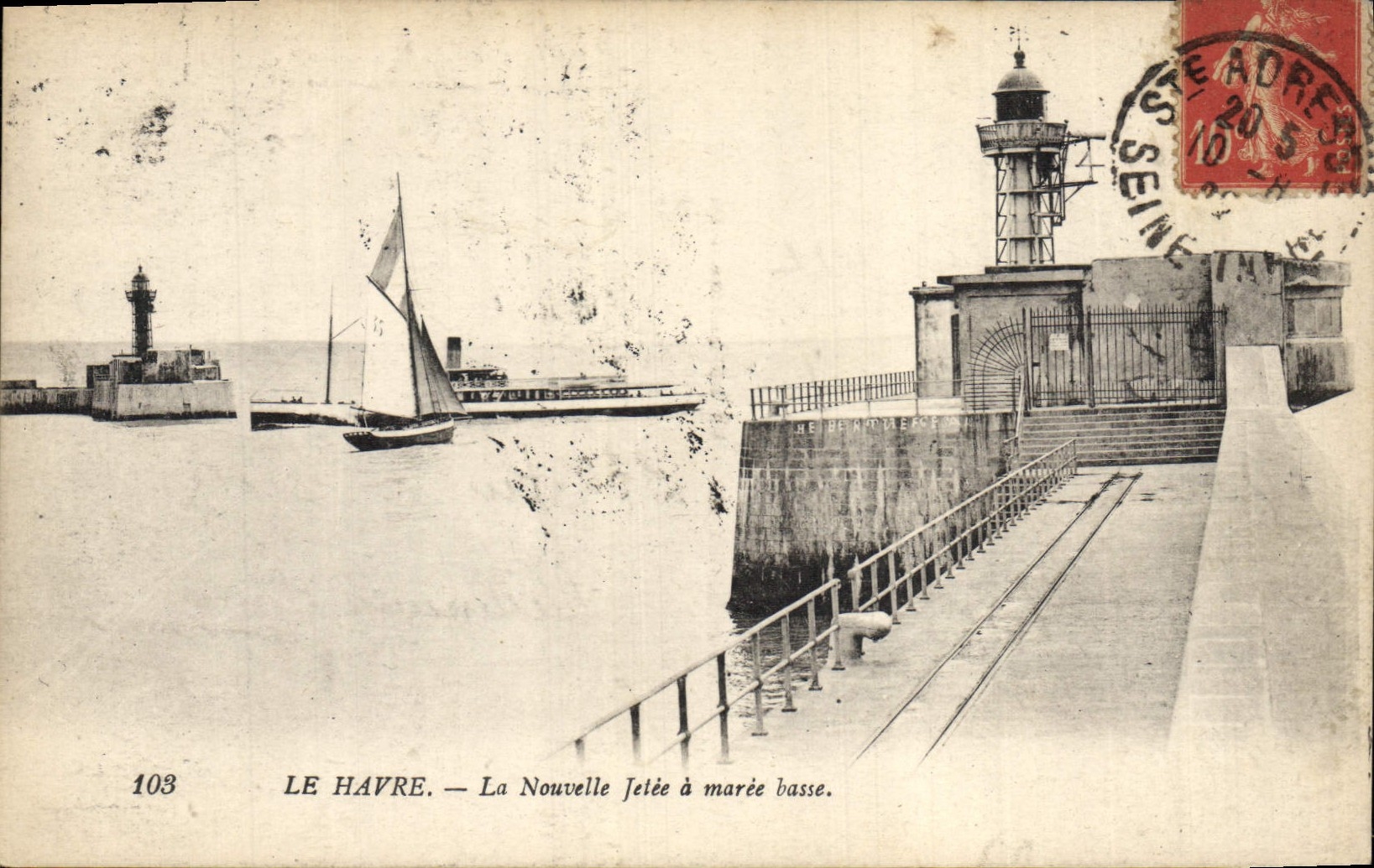 Vintage Postcard Phare Le Havre the new pier has low tide Boats